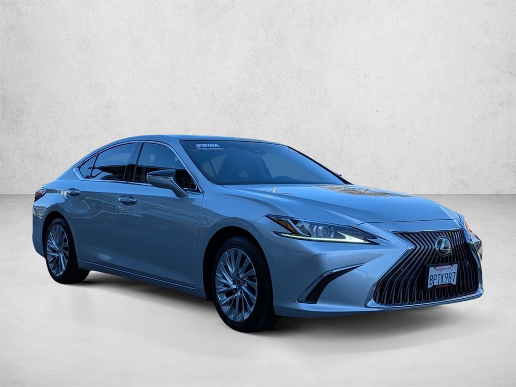 Used 2020 Lexus ES Luxury Sedan