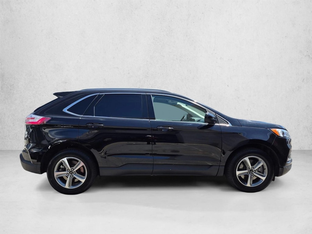 Used 2023 Ford Edge SUV