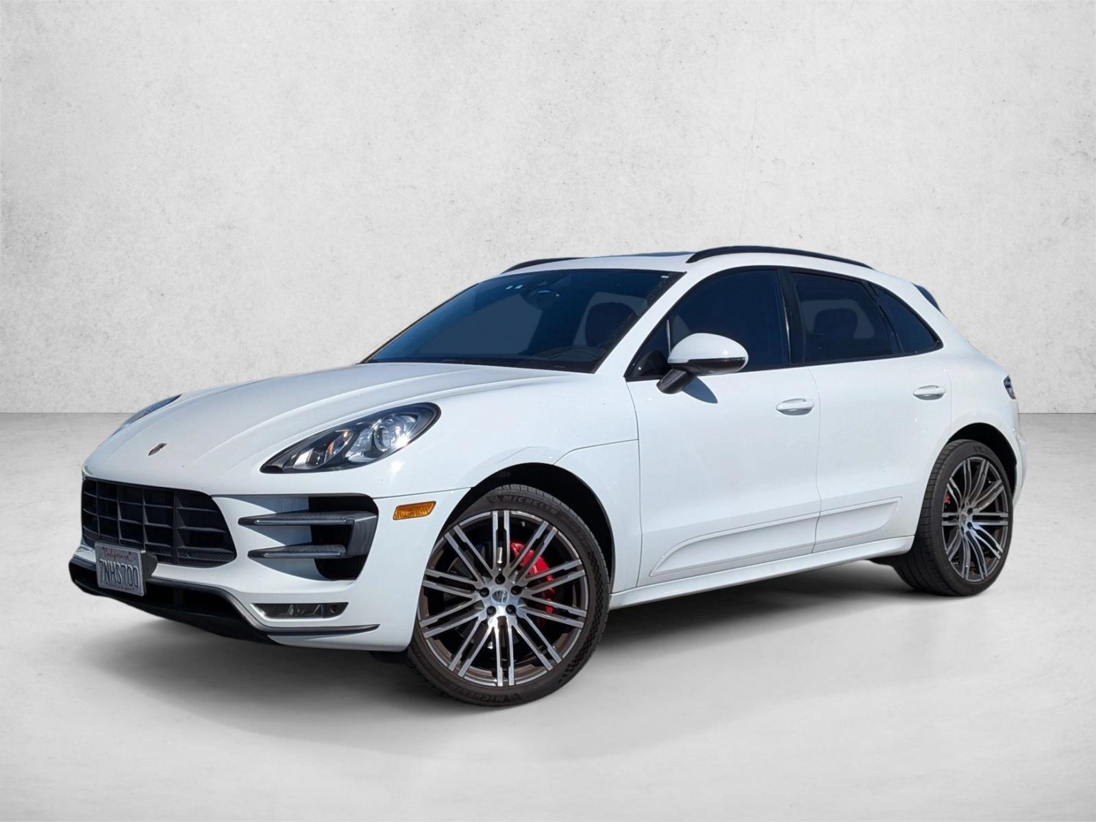 2016 Porsche Macan