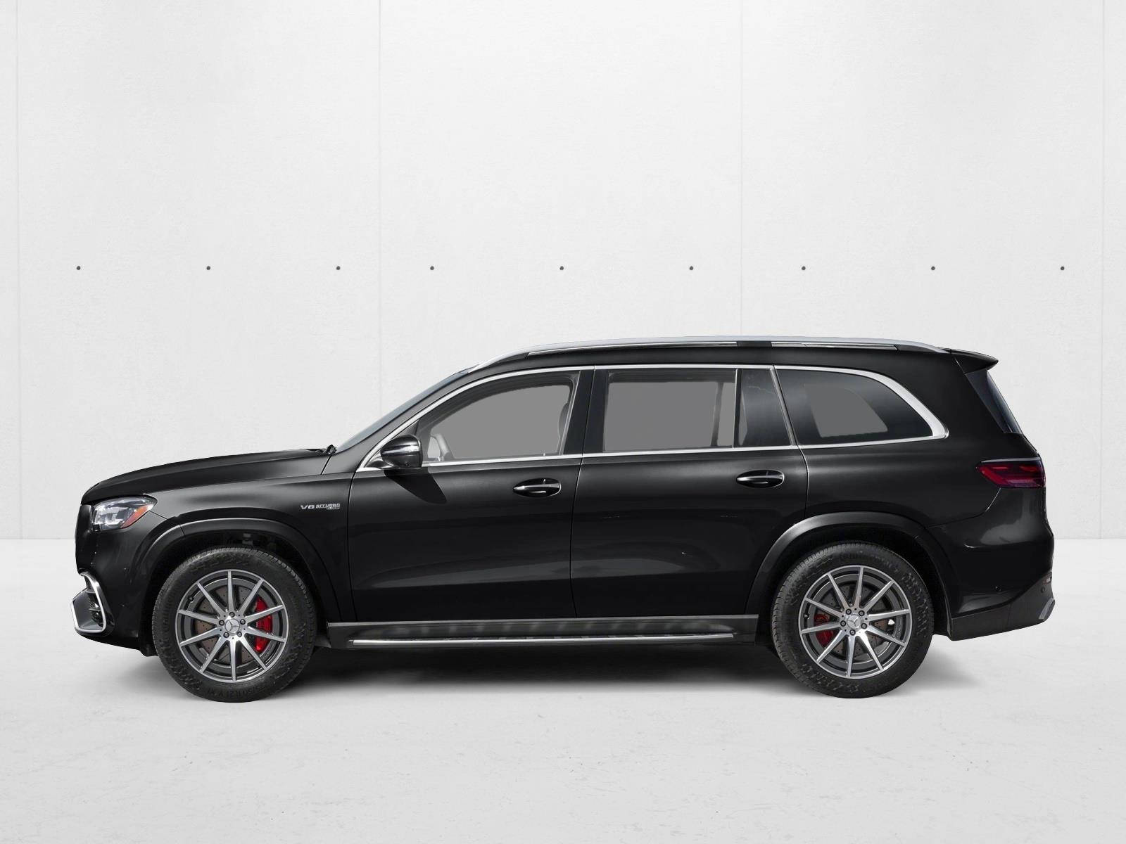 2026 Mercedes Benz GLS AMG 63 4MATIC photo 3