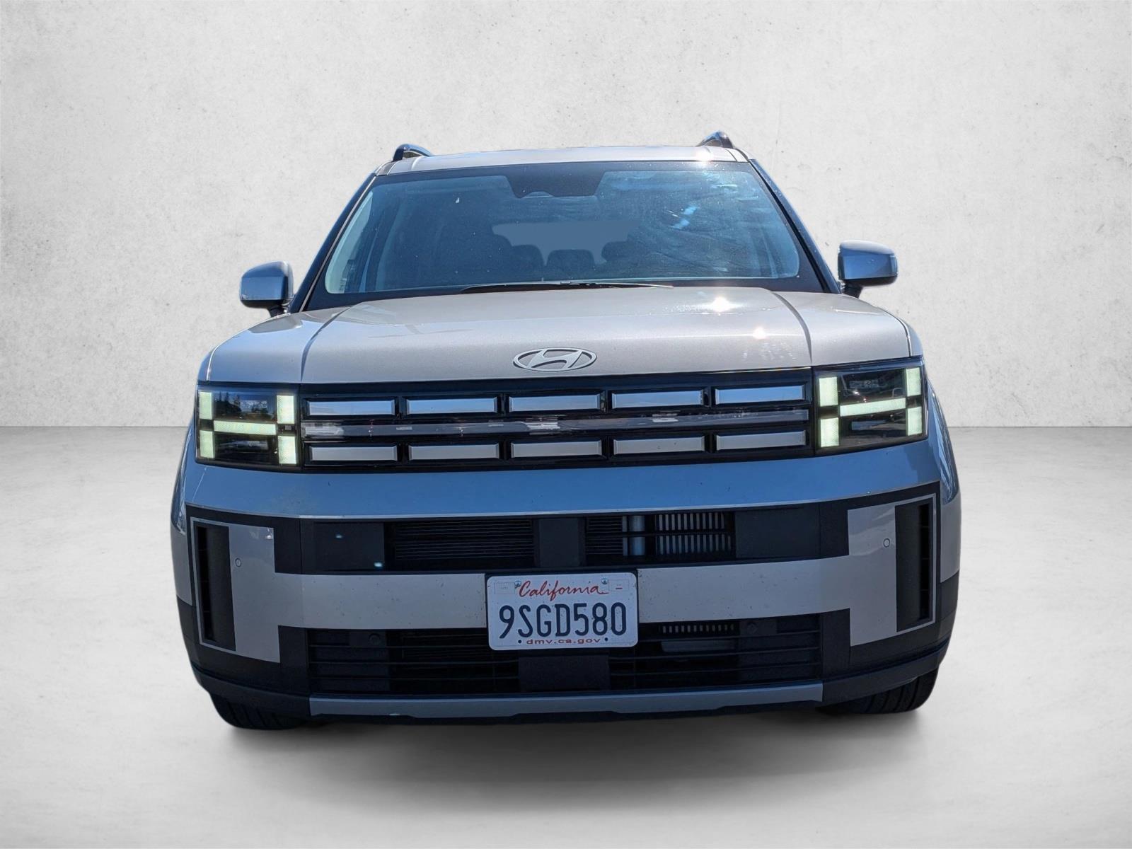 2025 Hyundai Santa Fe SEL photo 2