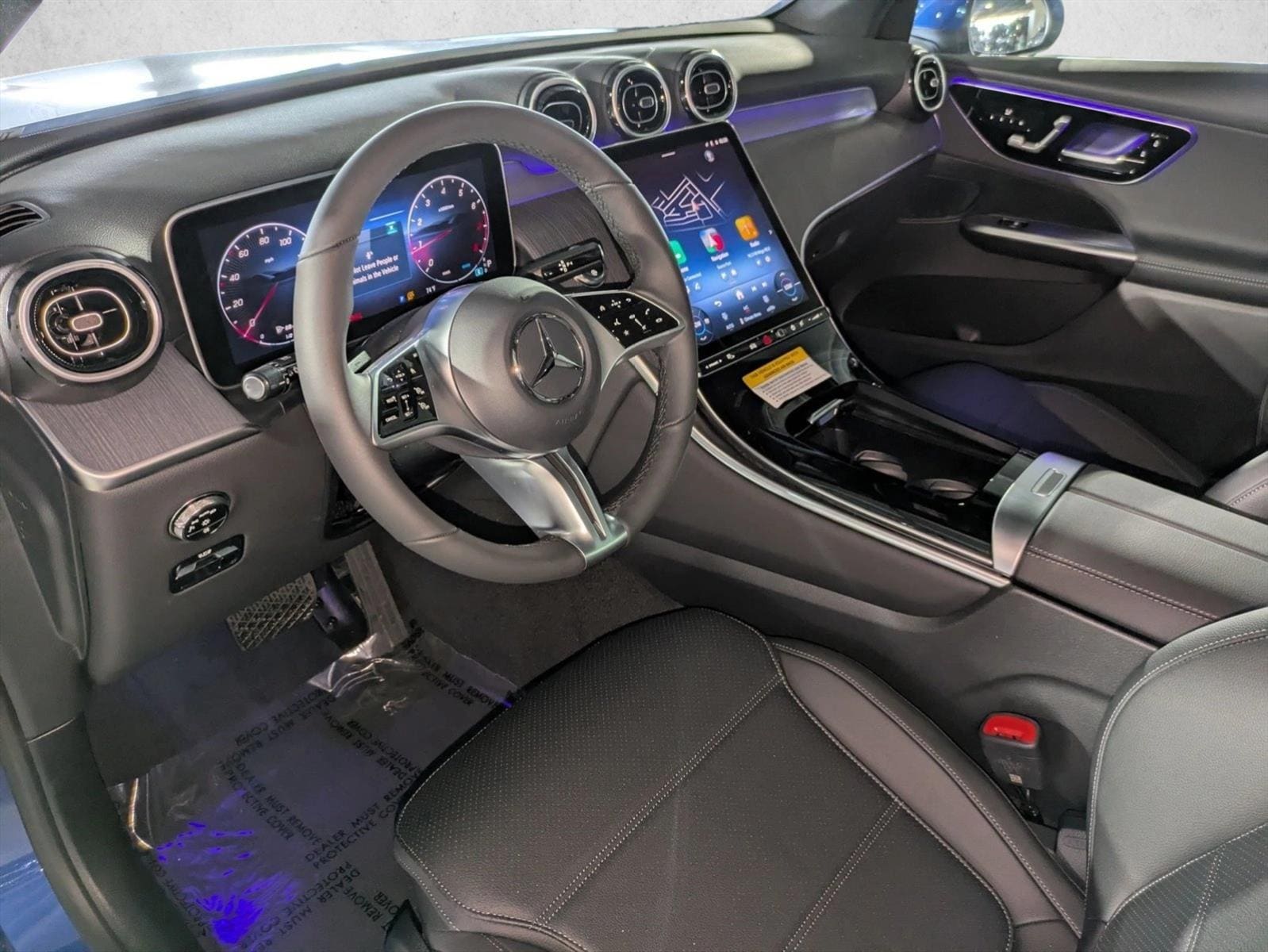 2026 Mercedes-Benz GLC Base - Photo 3