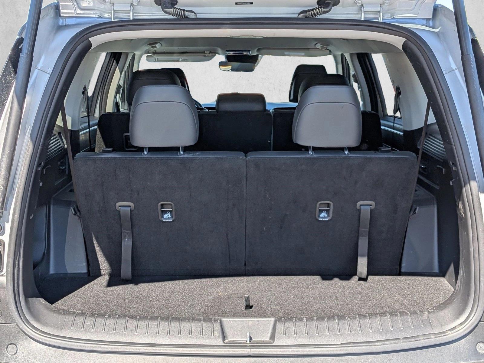 2025 Hyundai Santa Fe SEL photo 6