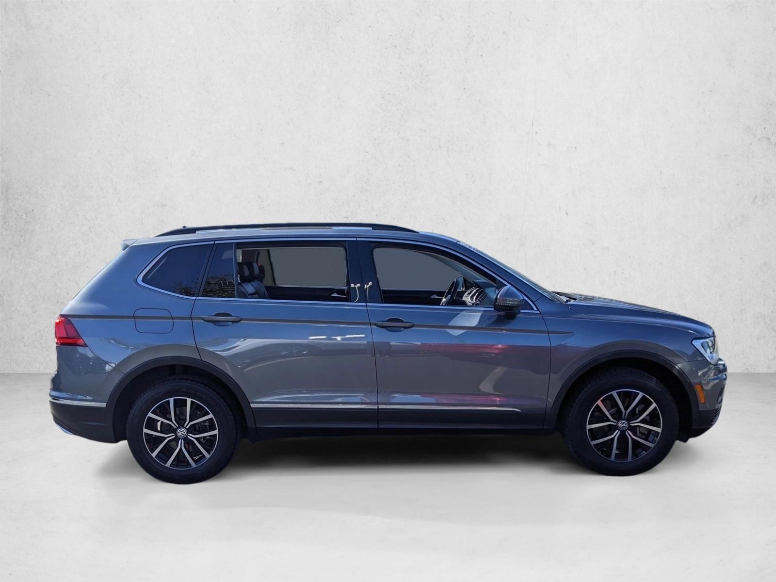 2021 Volkswagen Tiguan SE photo 4