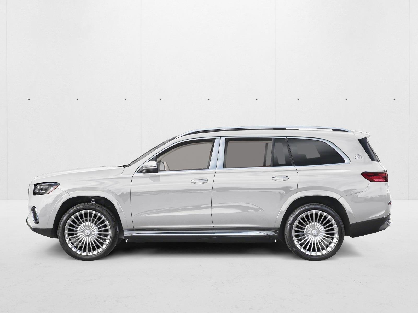 2025 Mercedes Benz GLS Maybach 600 4MATIC photo 3