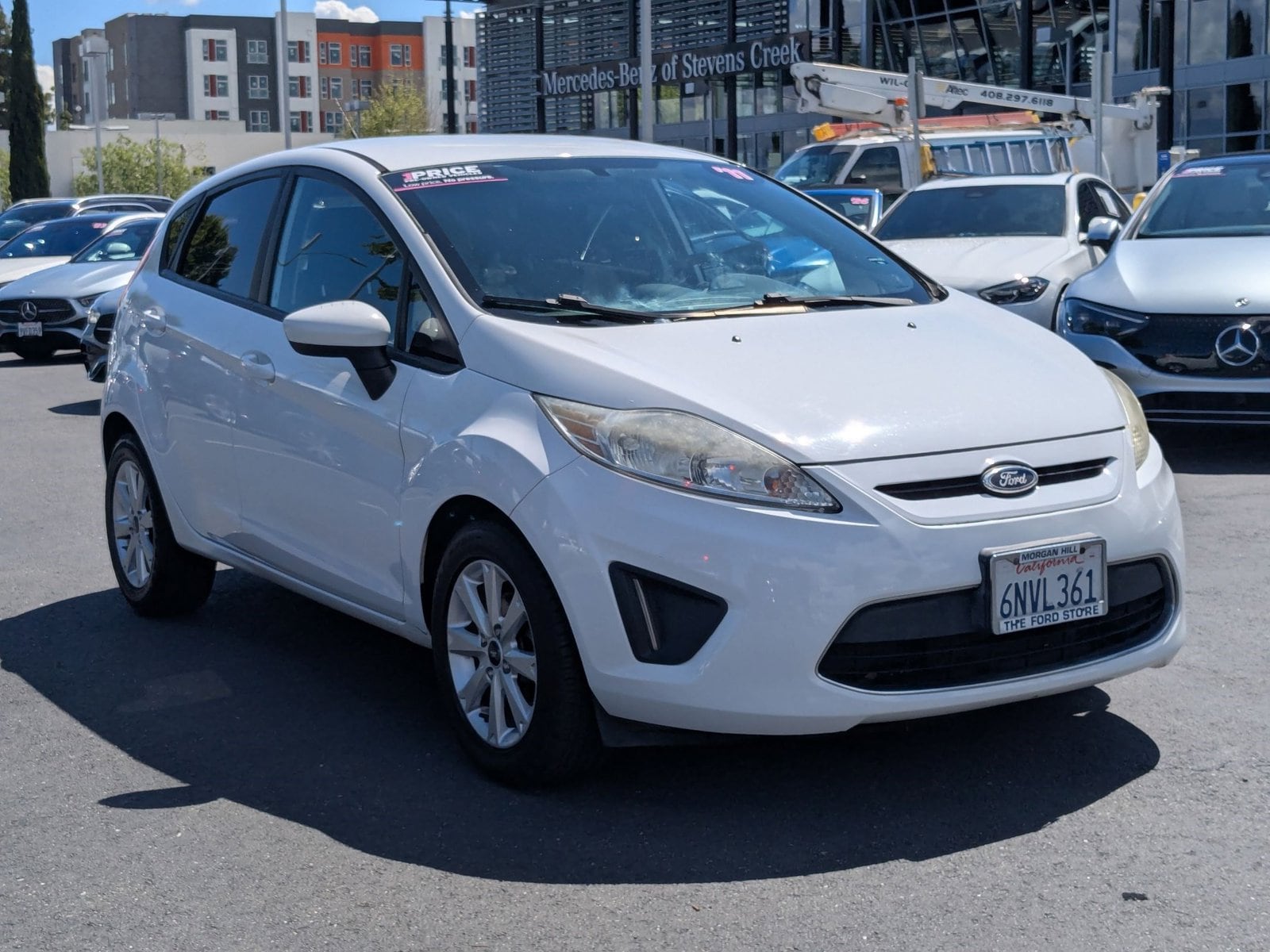 2011 Ford Fiesta SE photo 3