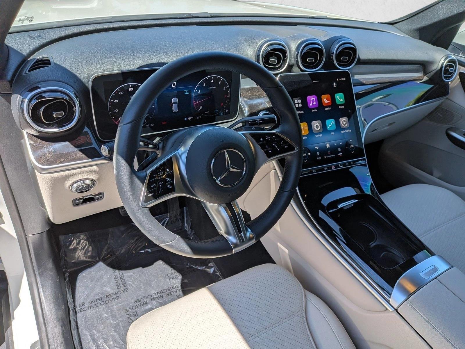 2026 Mercedes-Benz GLC Base - Photo 9