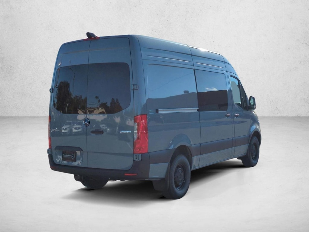 New 2026 Mercedes-Benz Sprinter Cargo Van 2500 Standard Roof I4 Diesel 144" RWD Van Cargo Van