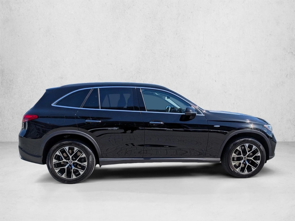 Certified 2025 Mercedes-Benz GLC 4MATIC SUV
