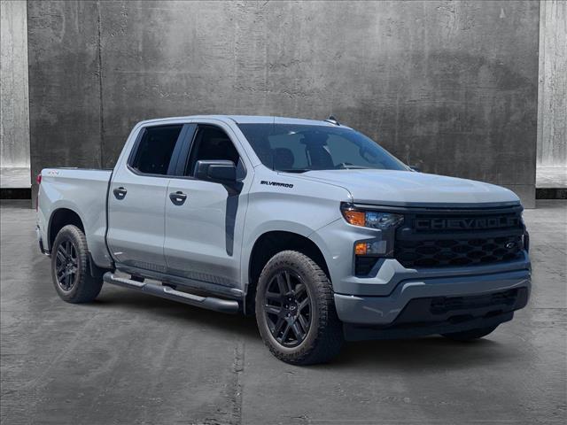 2024 Chevrolet Silverado 1500 Custom photo 3