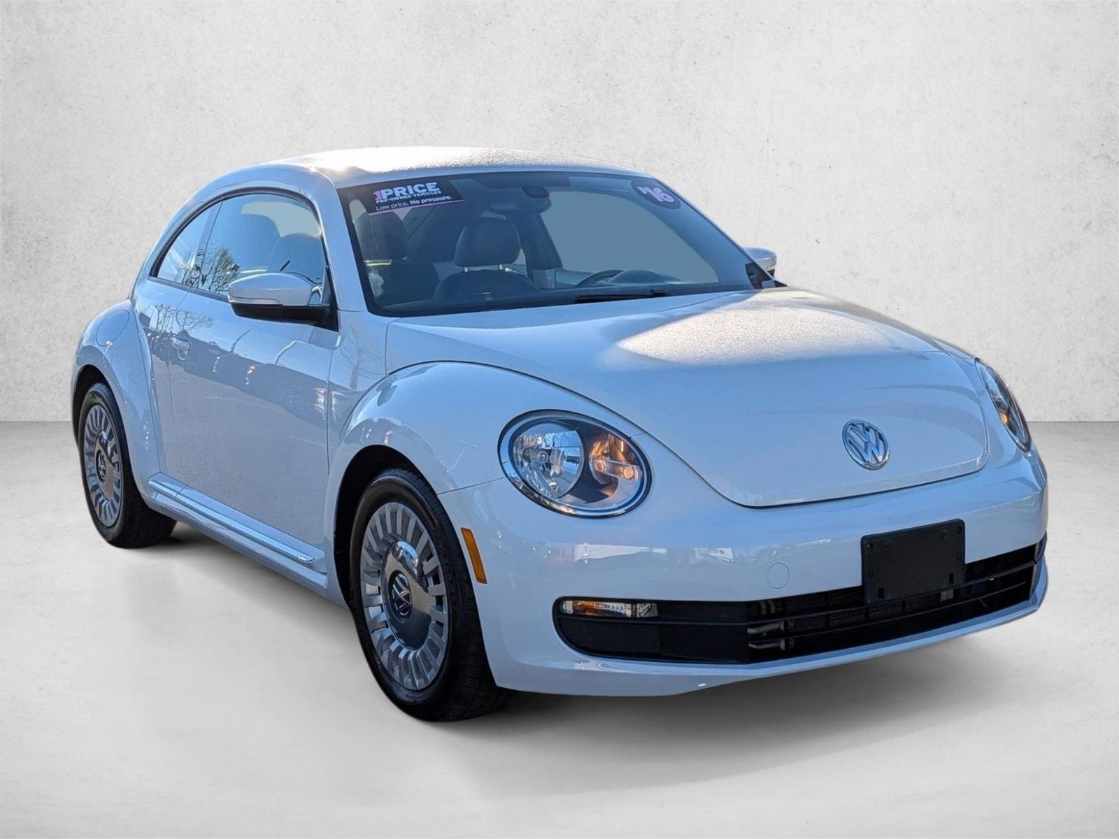 2016 Volkswagen Beetle Coupe 1.8T SE Automatic PZEV photo 3