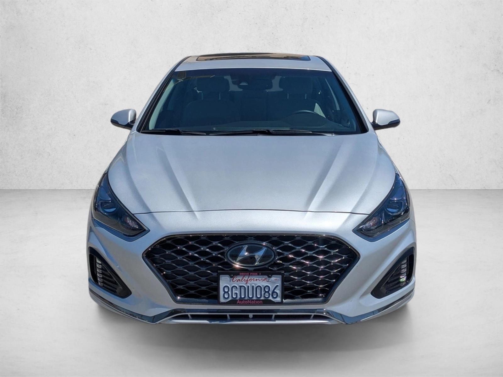 2018 Hyundai Sonata Limited photo 2
