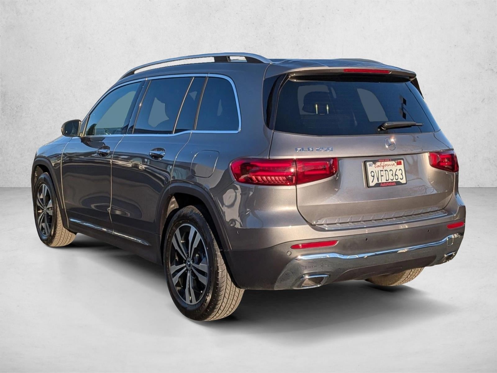 2026 Mercedes-Benz GLB GLB 250 SUV photo 3