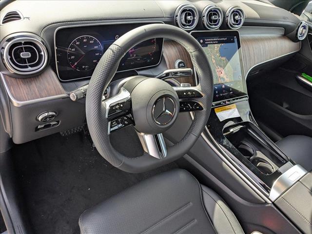 2025 Mercedes Benz GLC 300 AMG photo 3