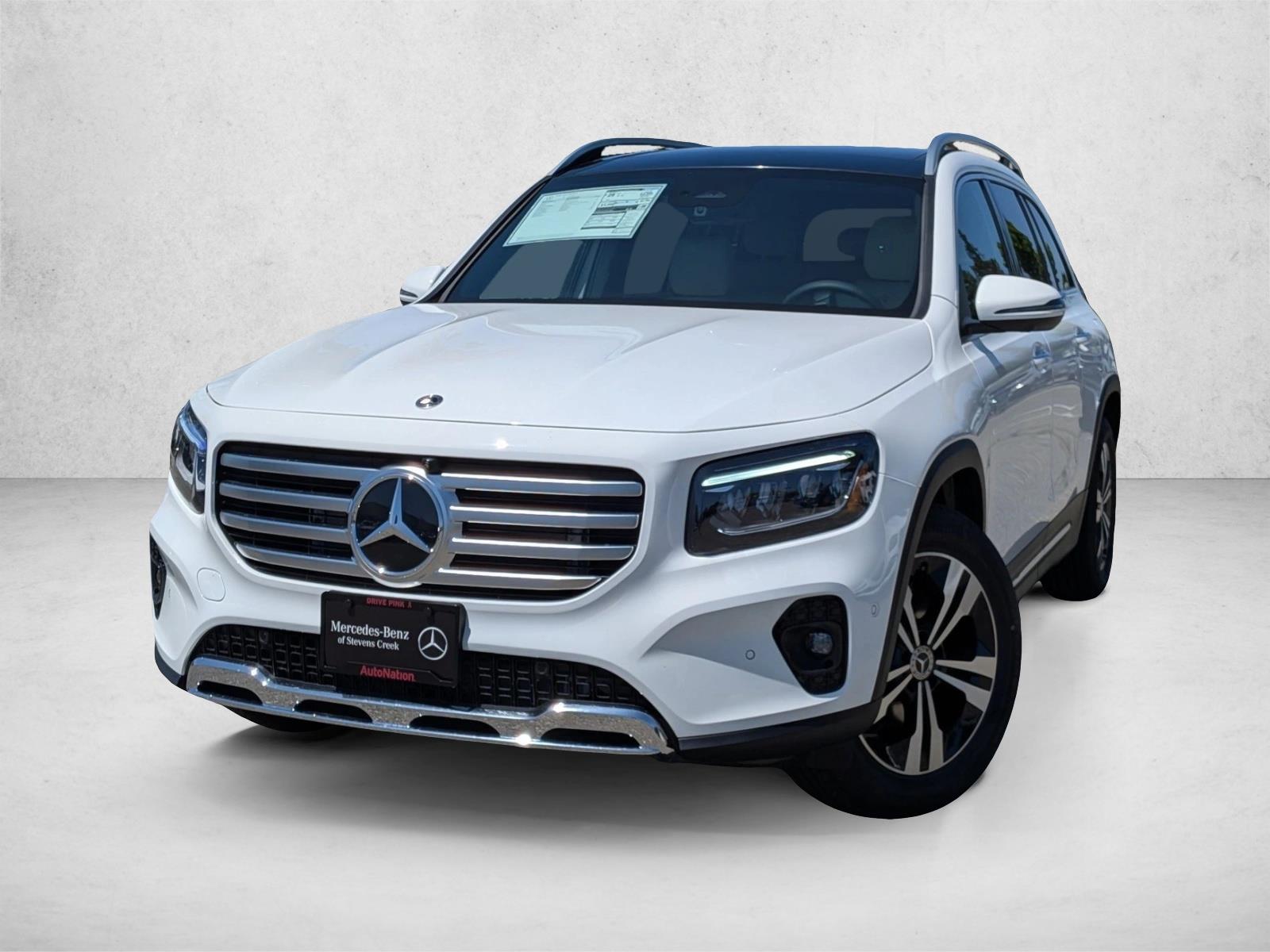 2026 Mercedes-Benz GLB GLB 250's photo