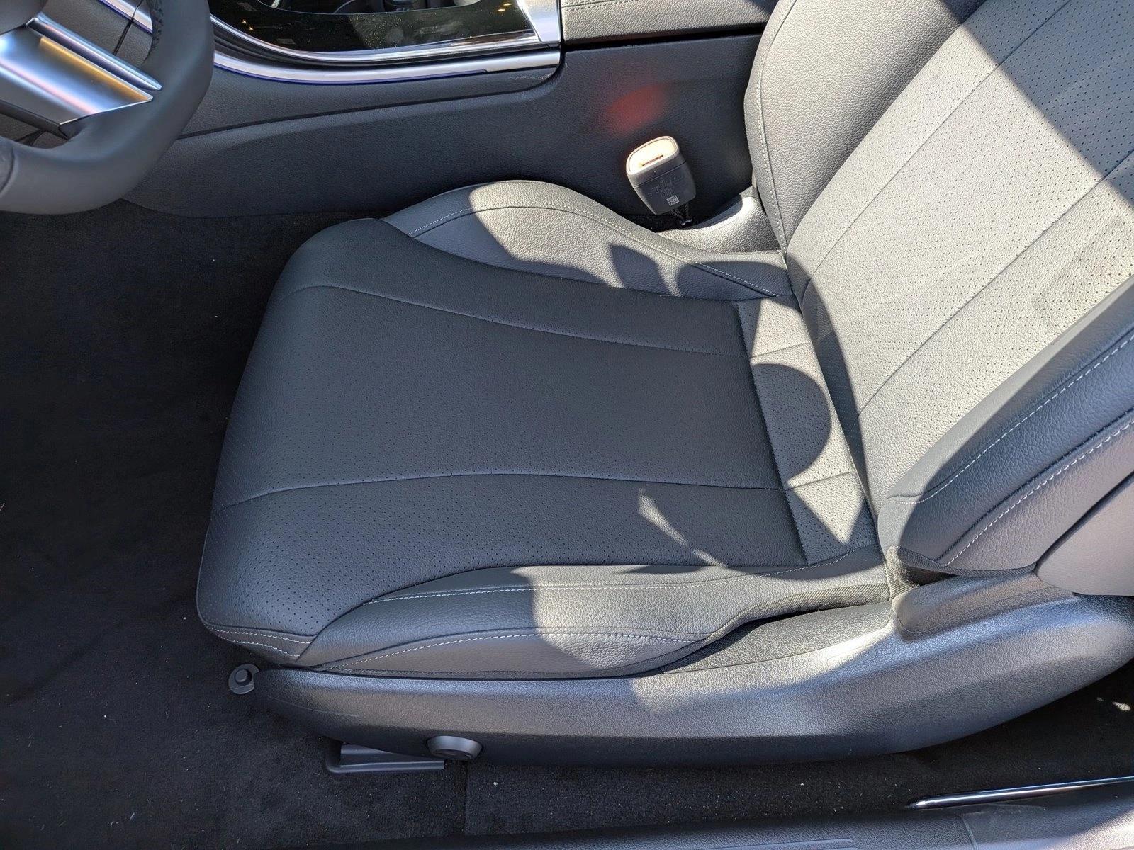 2026 Mercedes Benz CLE 450 4MATIC Coupe photo 3