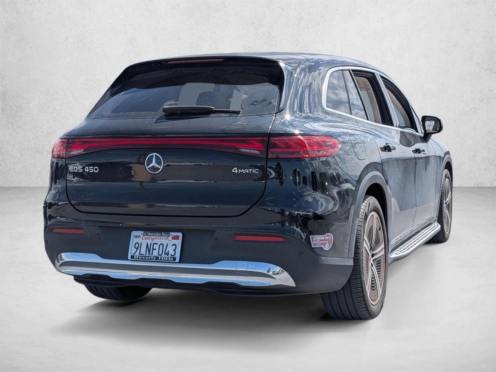 2023 Mercedes-Benz EQS 4MATIC photo 5