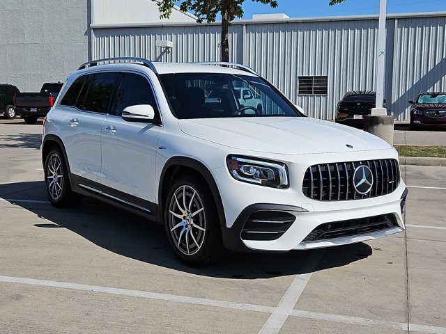 2023 Mercedes Benz GLB AMG 35 4MATIC photo 2