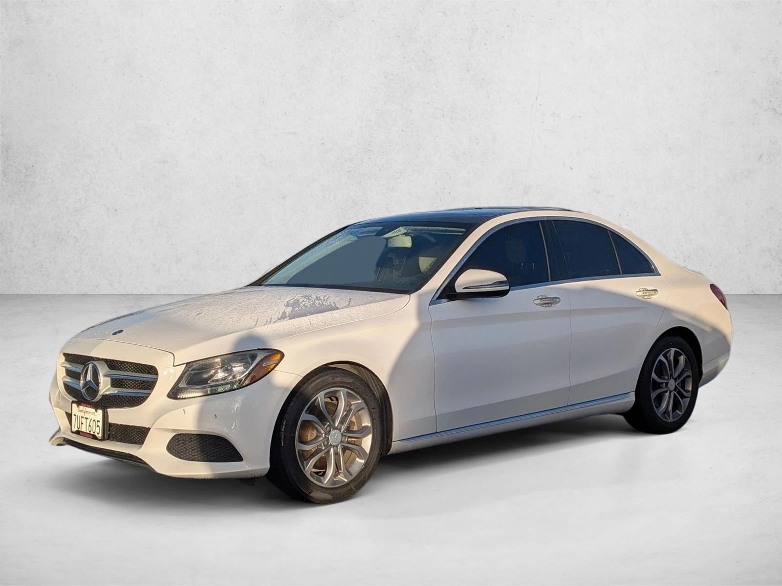 2016 Mercedes-Benz C-Class C300's photo