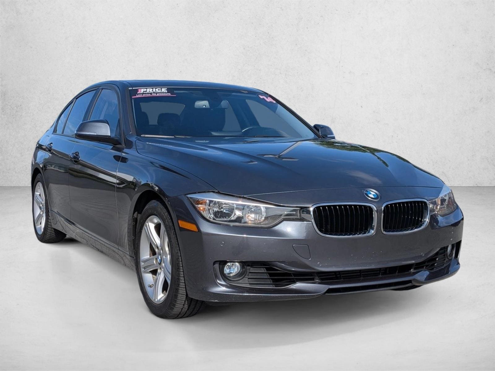 2014 BMW 3 Series photo 2