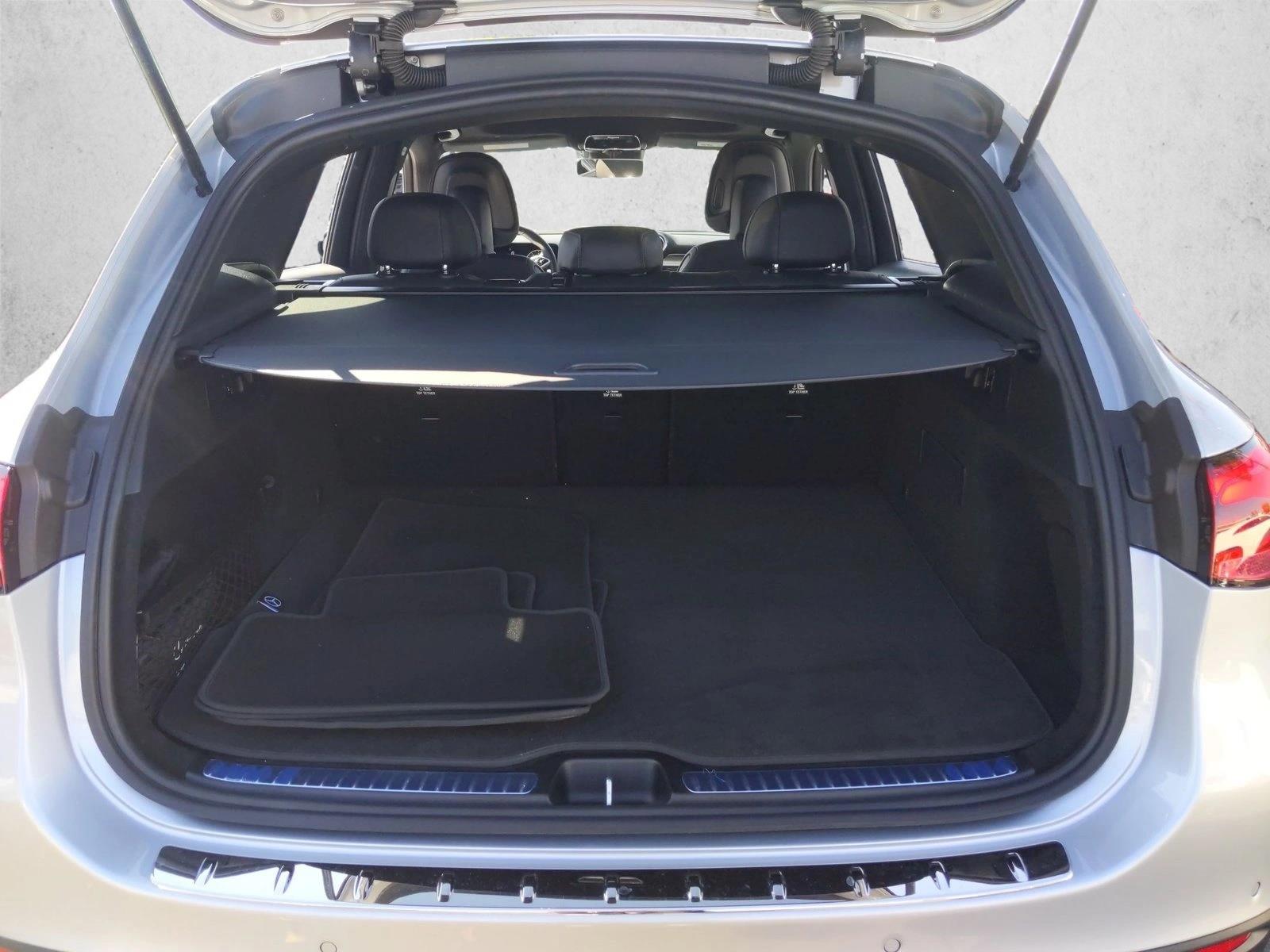2026 Mercedes-Benz GLC Base - Photo 6