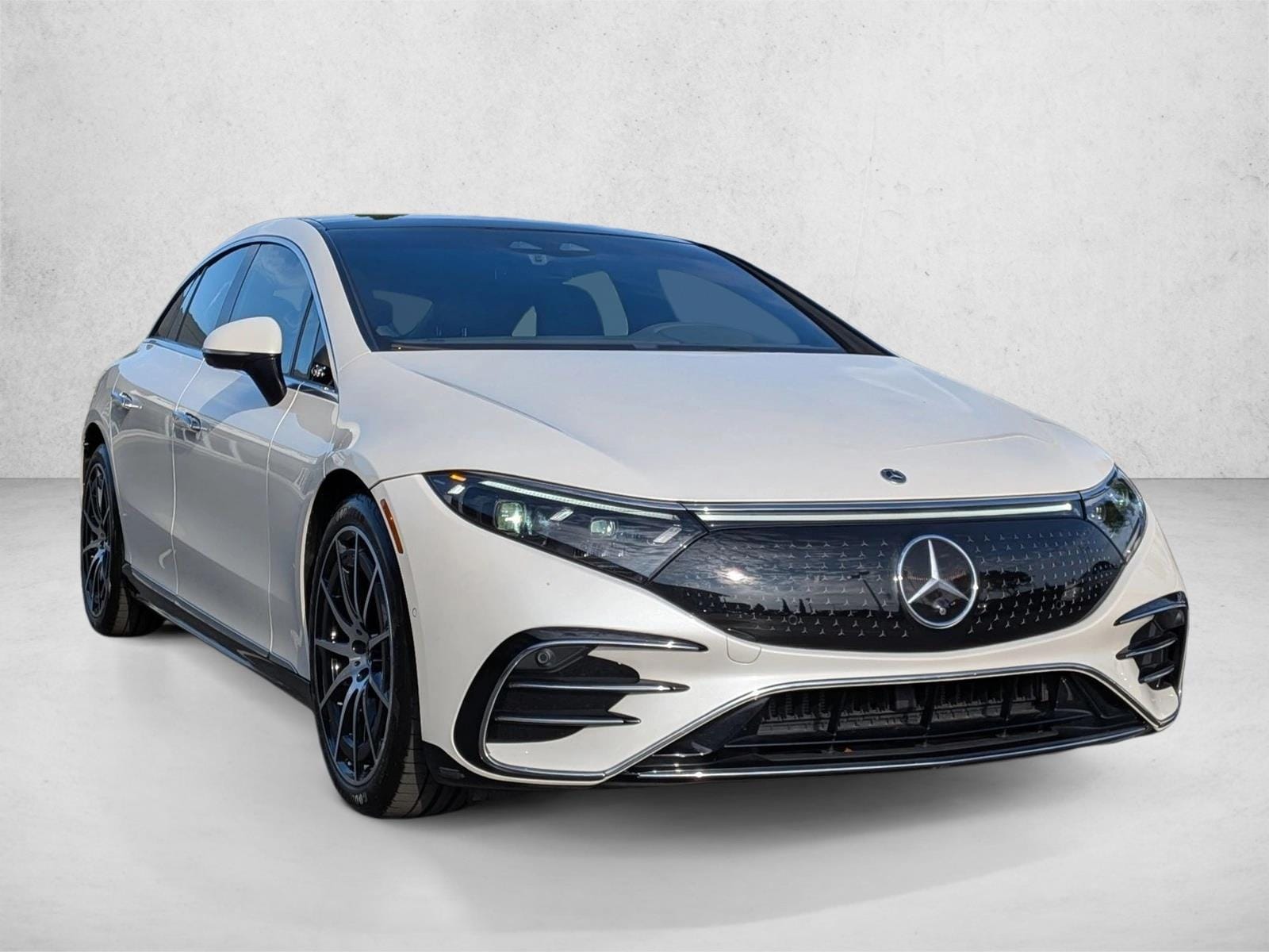 2022 Mercedes-Benz EQS 4MATIC photo 2