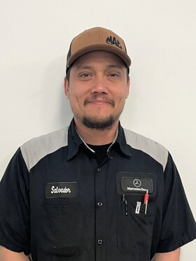 Staff member Salvador Ortiz from ID_7d11fec3ca69