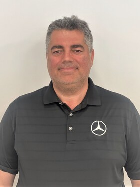 Staff member Marius Coroiu from ID_7d11fec3ca69