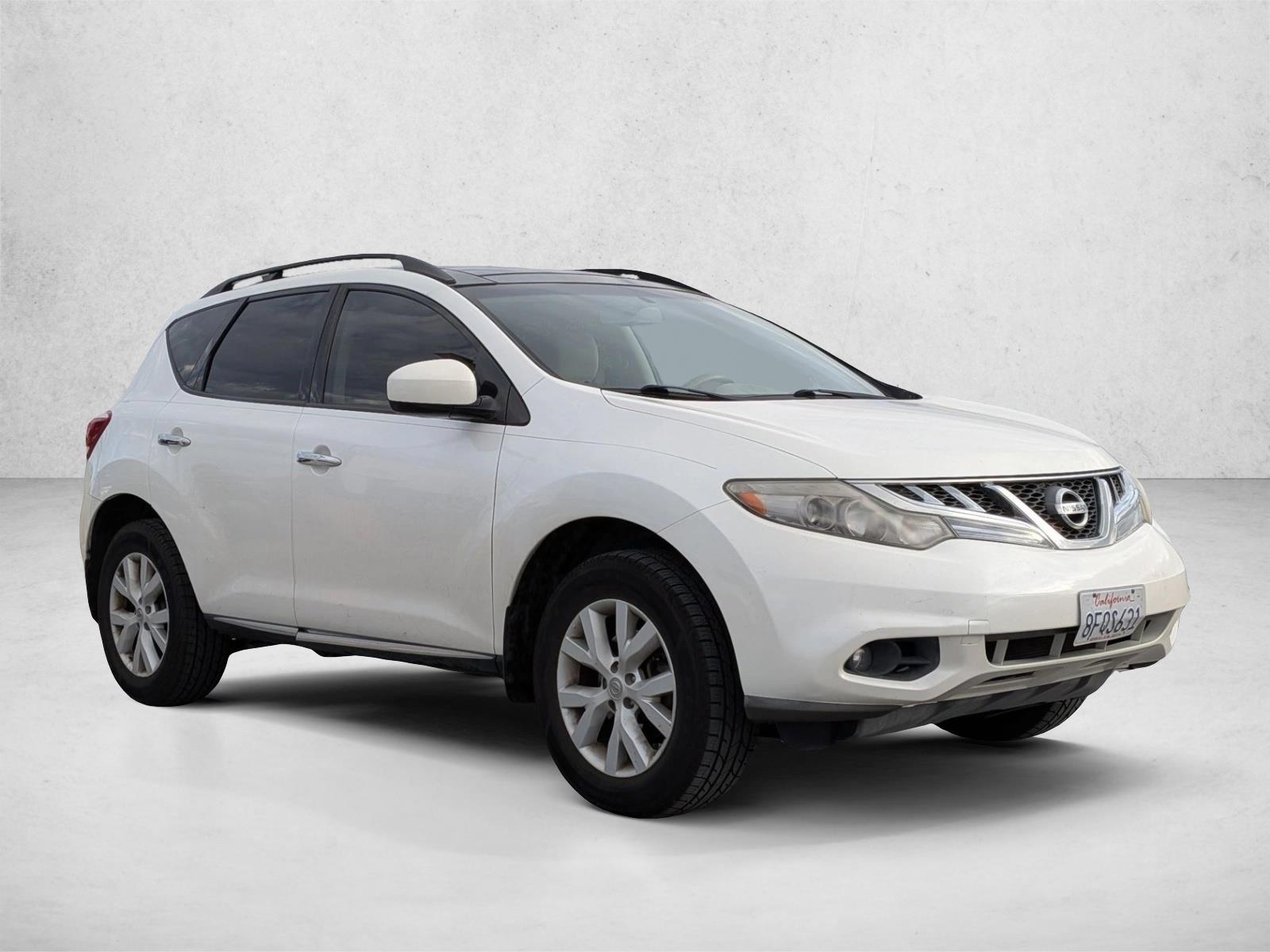2012 Nissan Murano SV photo 3