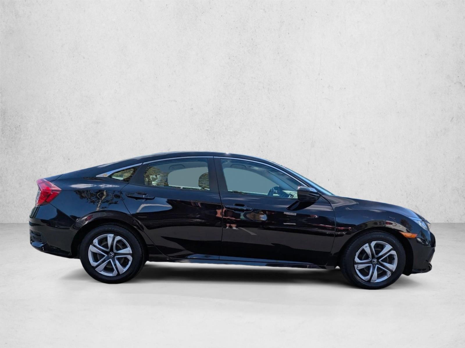 2018 Honda Civic LX photo 4