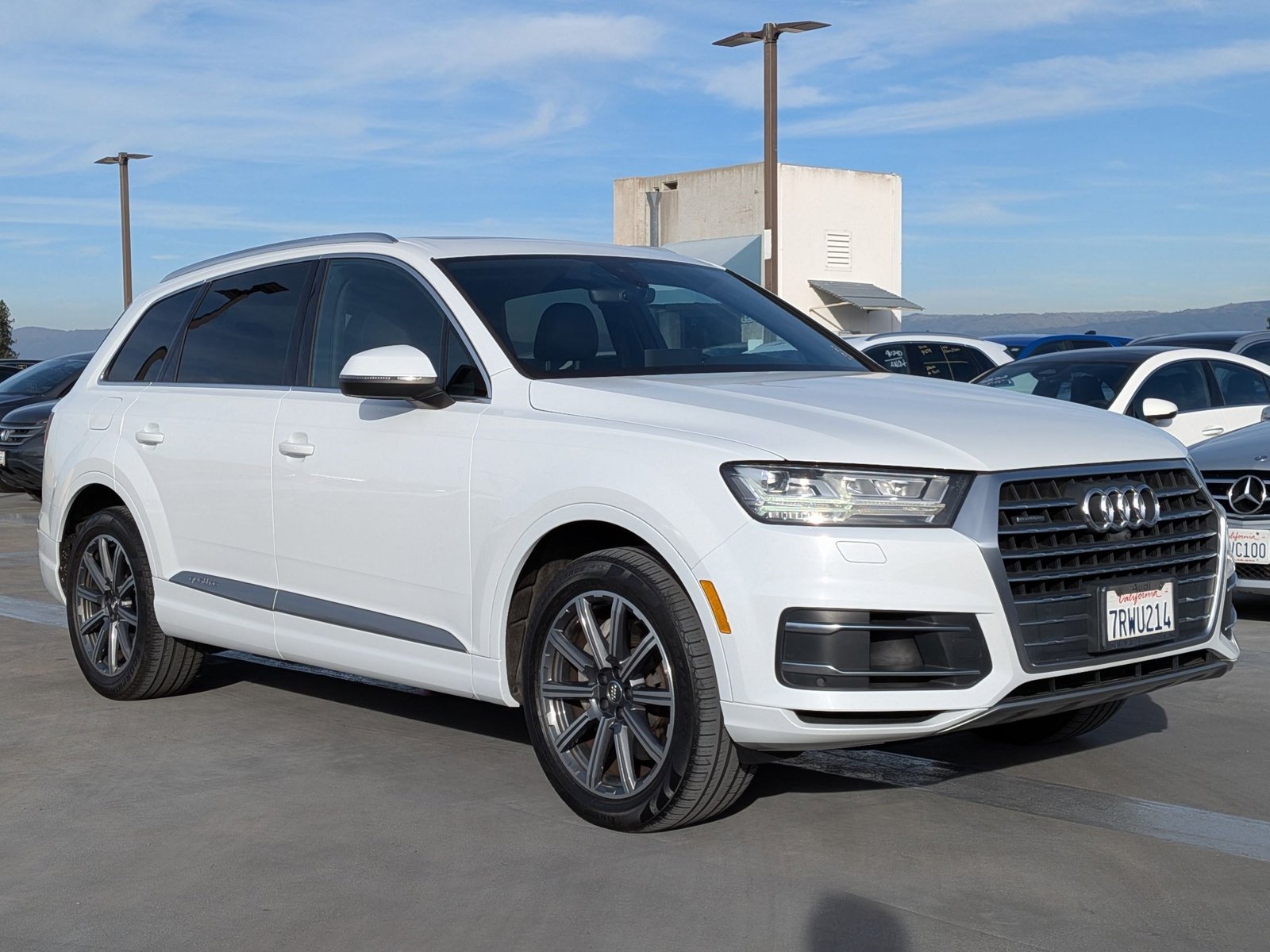 2017 Audi Q7 3.0T Premium photo 2