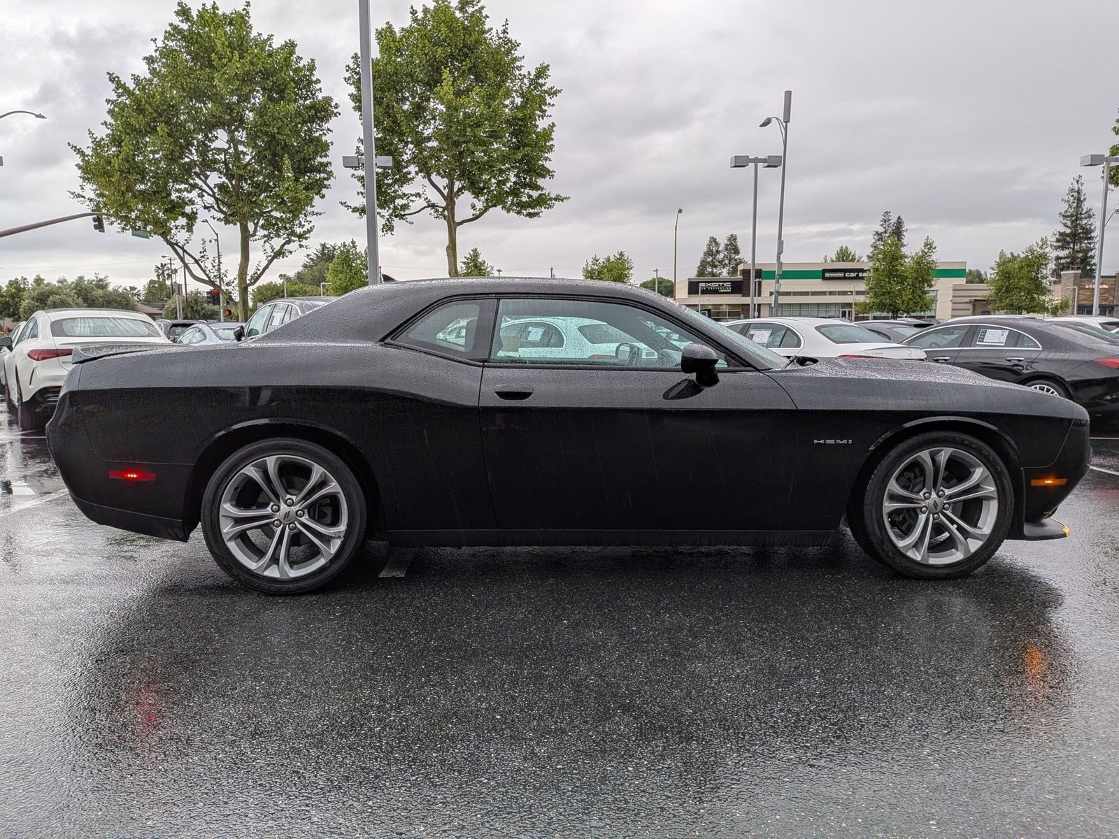 2020 Dodge Challenger R/T photo 4
