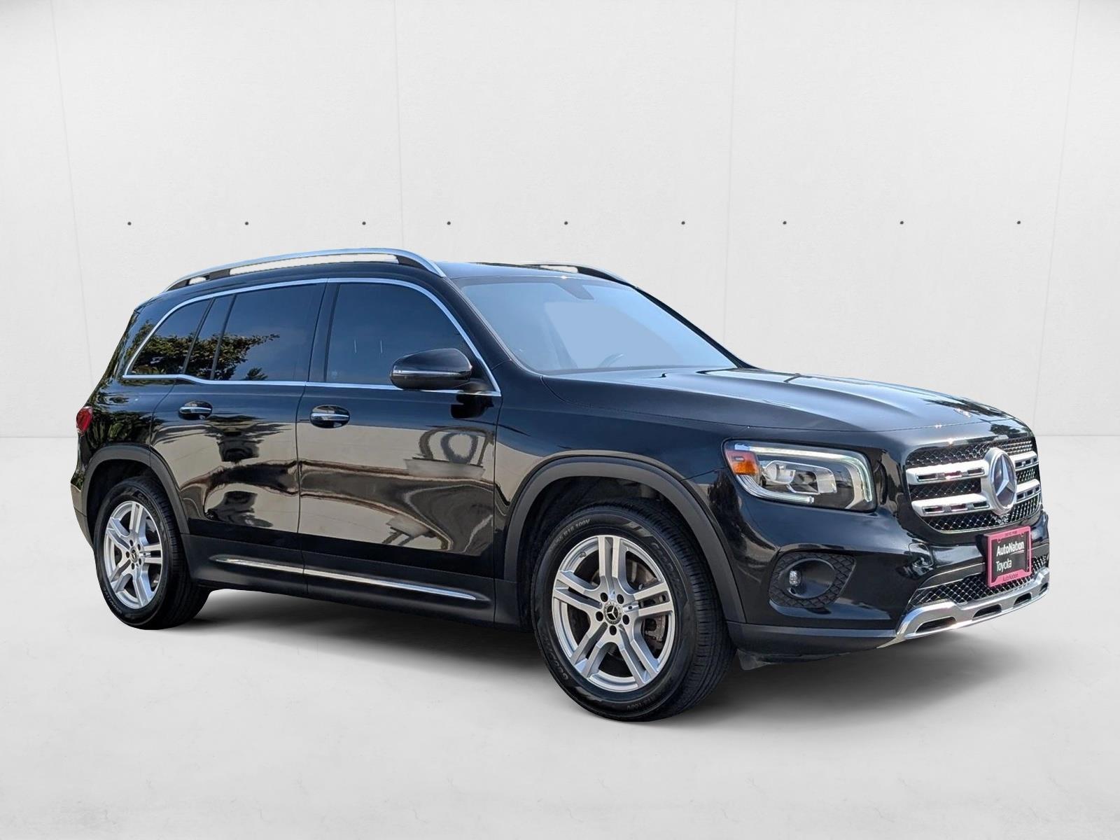 2020 Mercedes Benz GLB 250 4MATIC photo 3