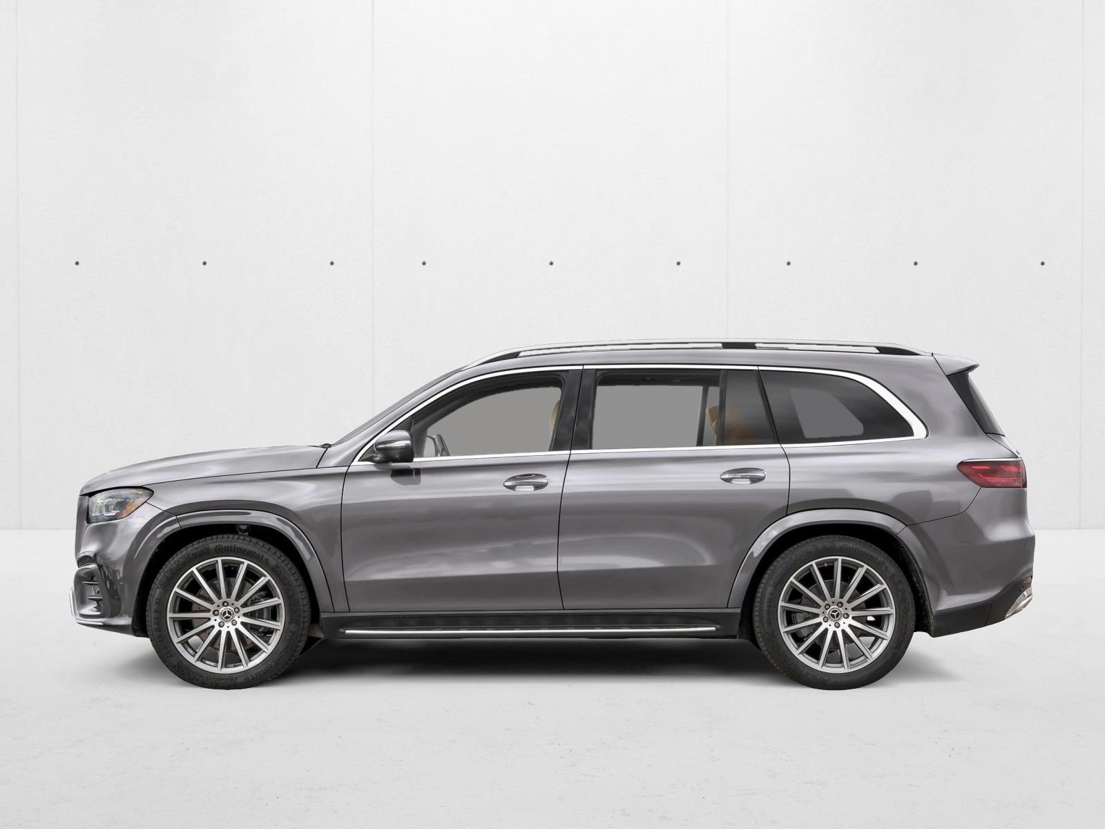 2026 Mercedes Benz GLS 580 4MATIC photo 3