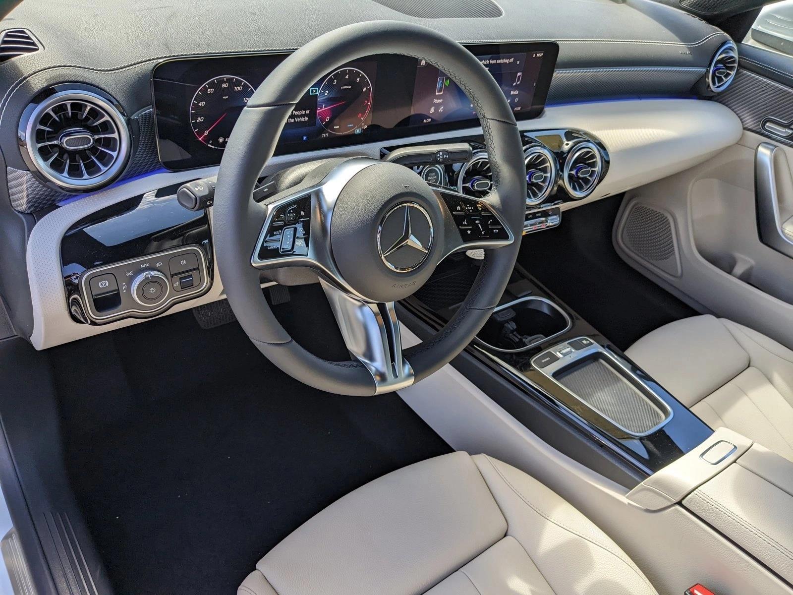 2025 Mercedes Benz CLA 250 photo 3
