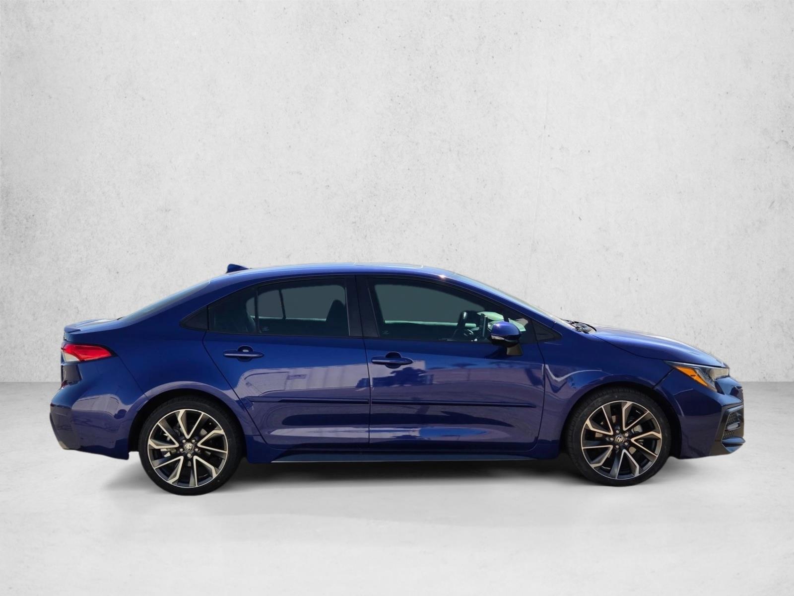 2020 Toyota Corolla SE photo 4