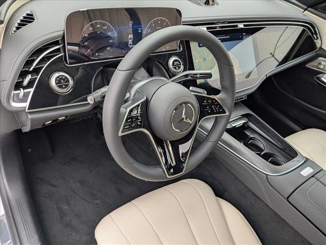 2025 Mercedes Benz E 350 photo 3