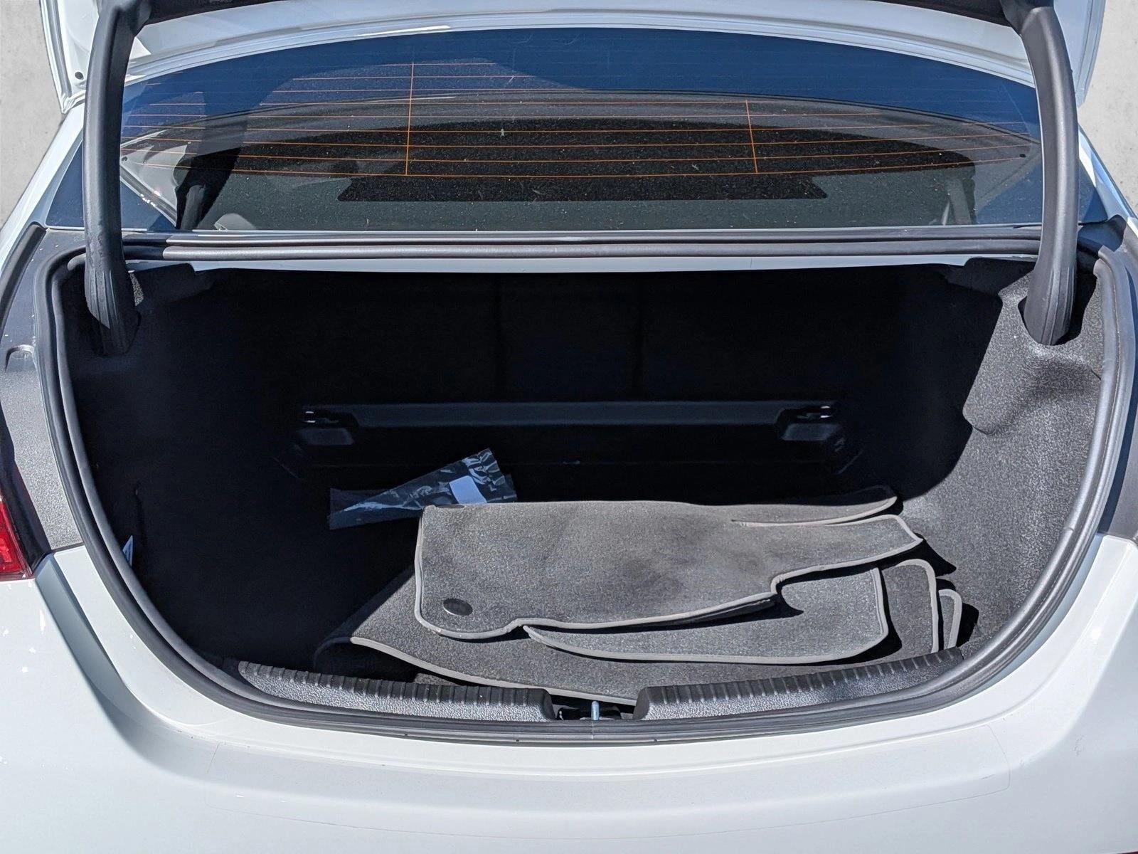 2023 Mercedes-Benz C-Class C300 photo 5