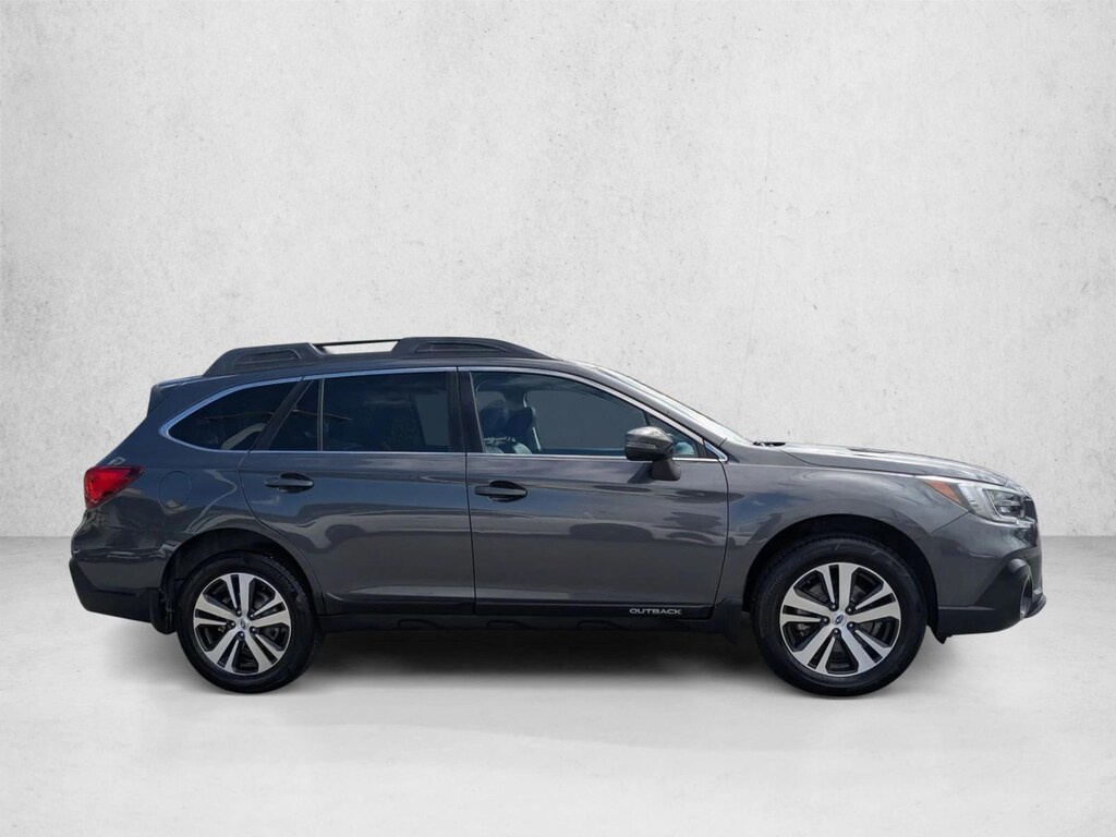 Used 2018 Subaru Outback 3.6R Limited SUV