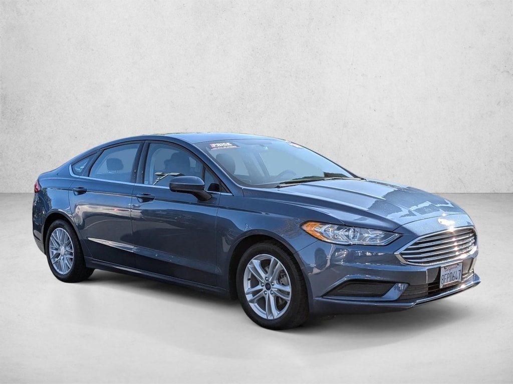 Used 2018 Ford Fusion SE Sedan