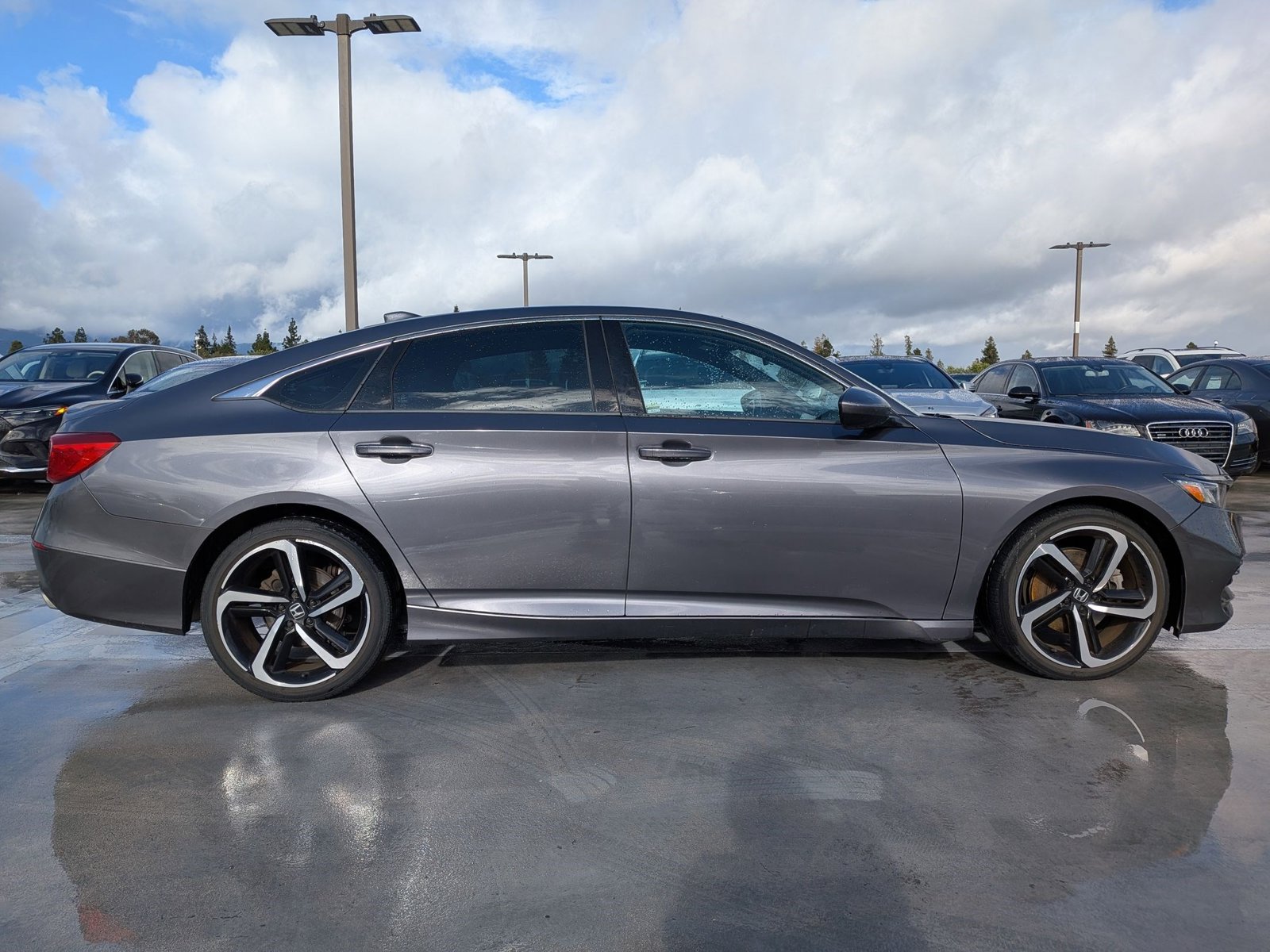 2019 Honda Accord Sedan Sport photo 4