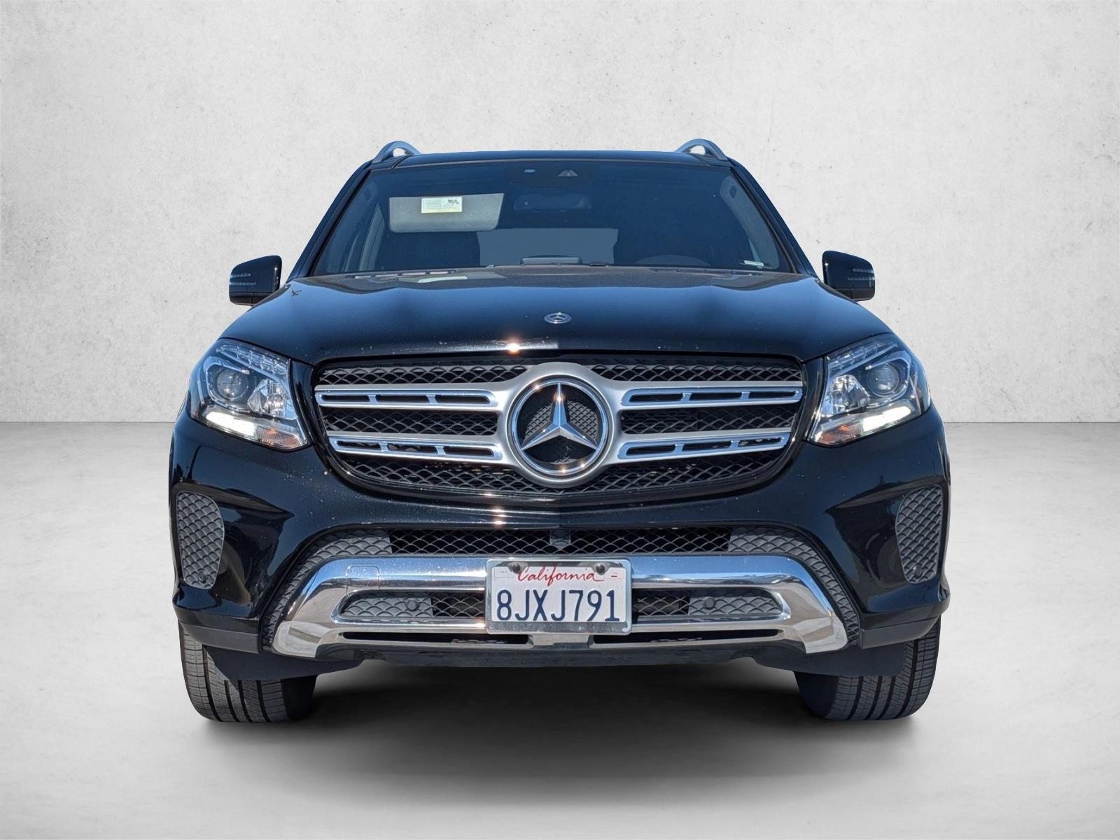 2018 Mercedes Benz GLS 450 4MATIC photo 2