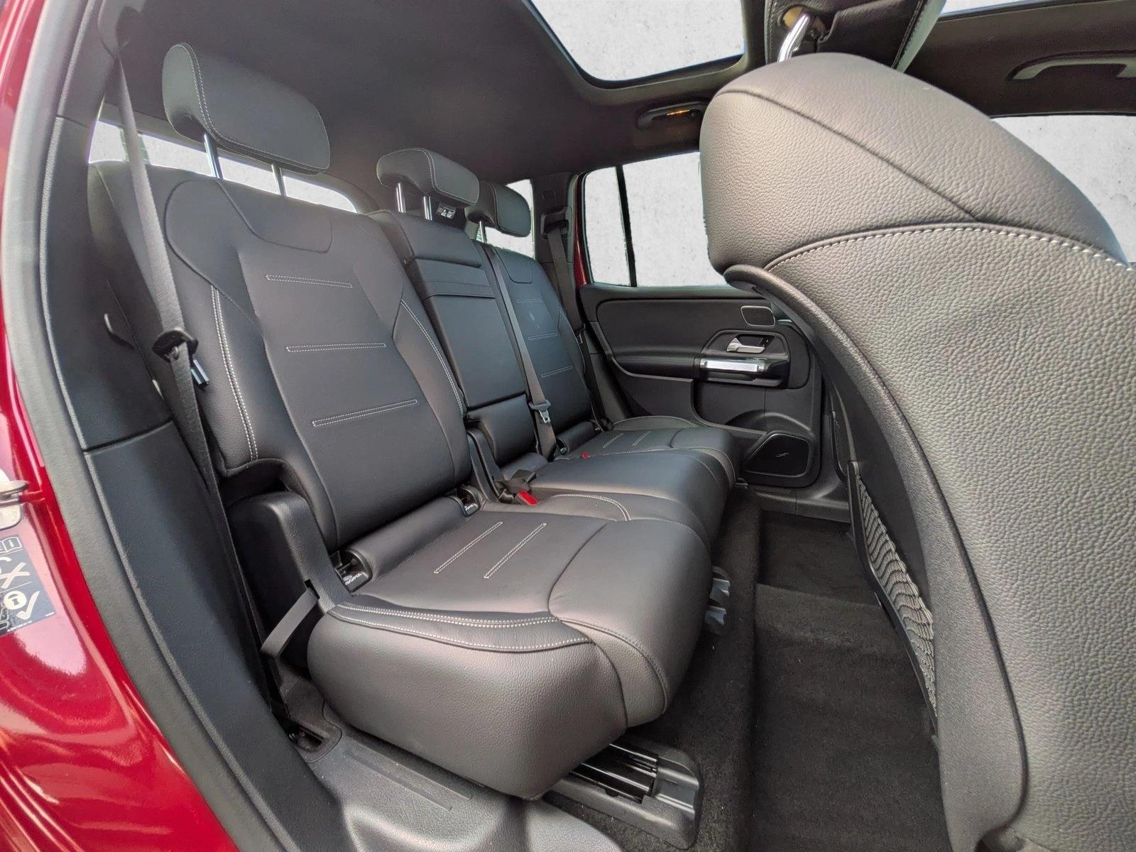 2026 Mercedes-Benz GLB AMG GLB 35 - Photo 17