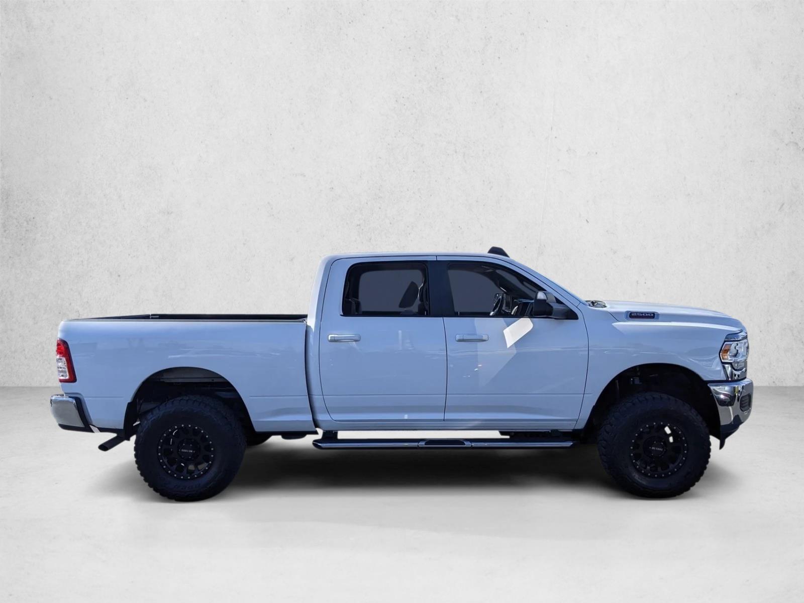 2022 Ram 2500 Big Horn photo 4