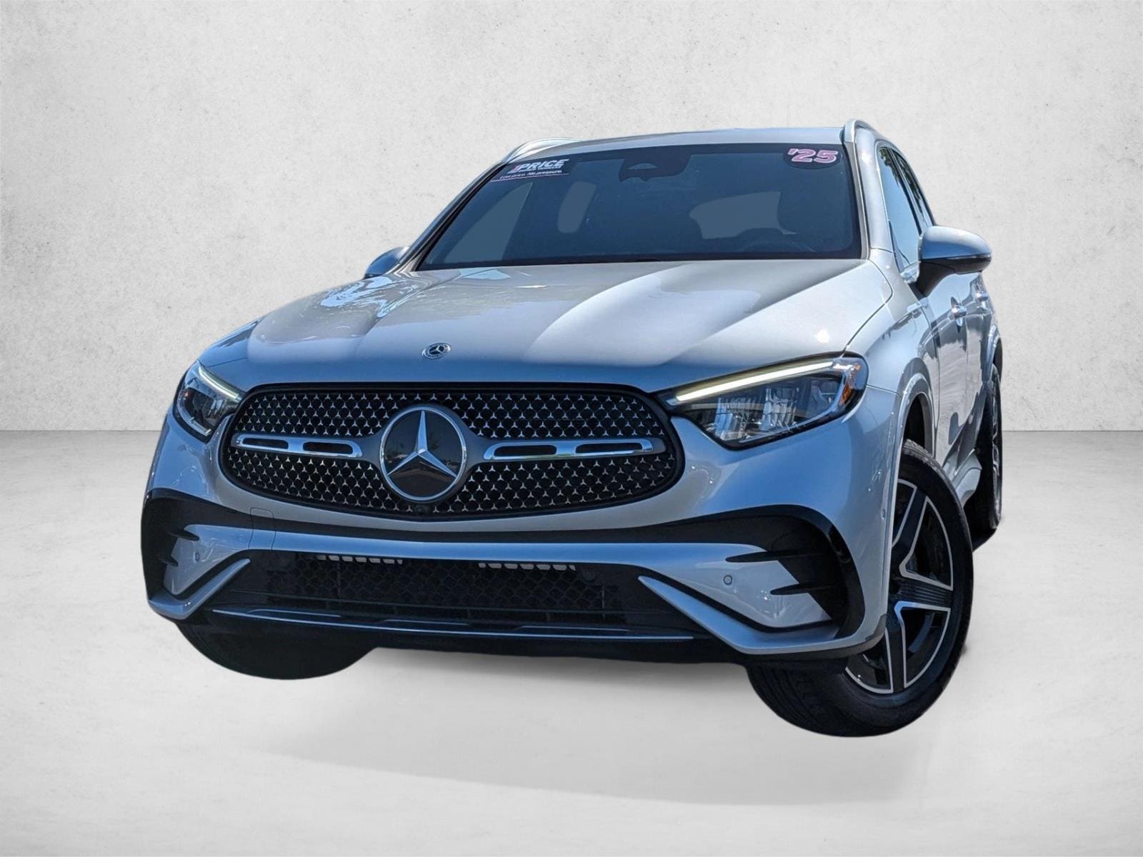 2025 Mercedes-Benz GLC GLC 350e 4MATIC's photo