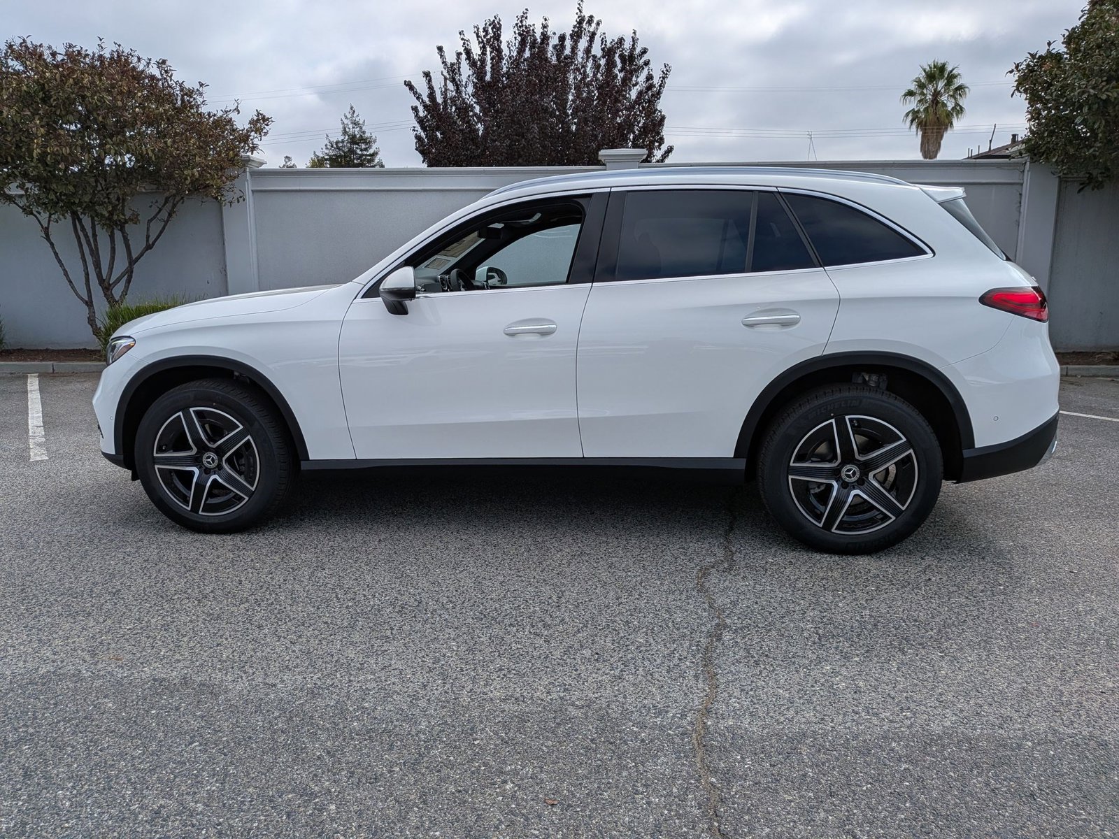 2026 Mercedes-Benz GLC GLC 300 SUV photo 5