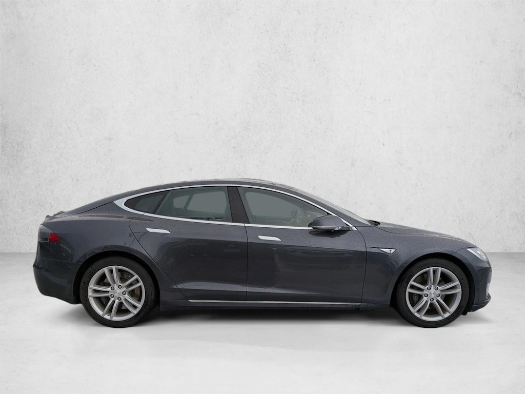 Used 2015 Tesla Model S 70D Sedan