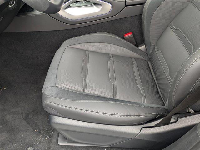 2025 Mercedes Benz GLE AMG 63 S 4MATIC photo 4