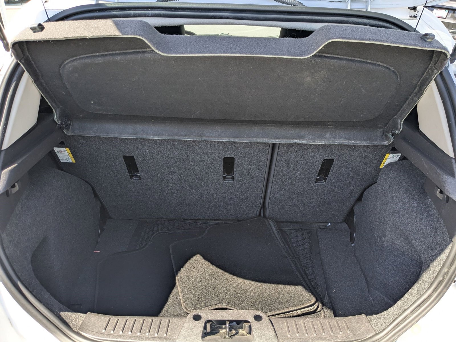 2011 Ford Fiesta SE photo 6