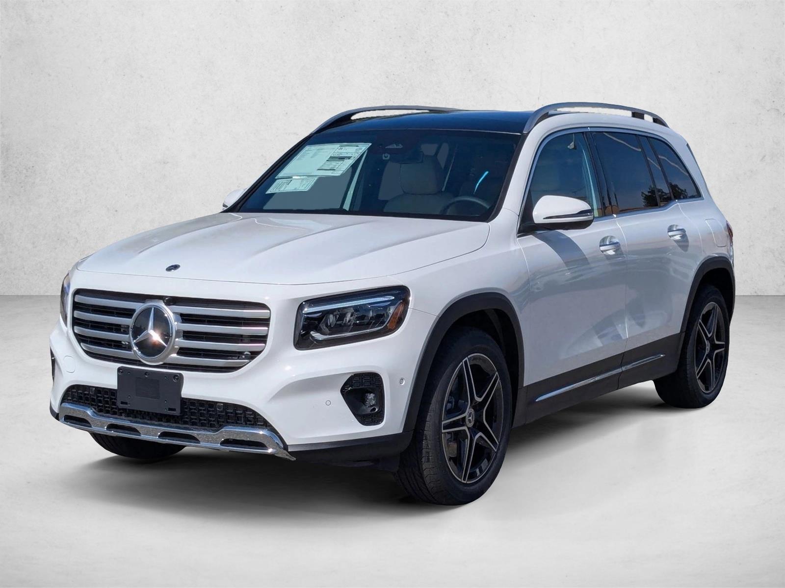 2026 Mercedes-Benz GLB GLB 250's photo